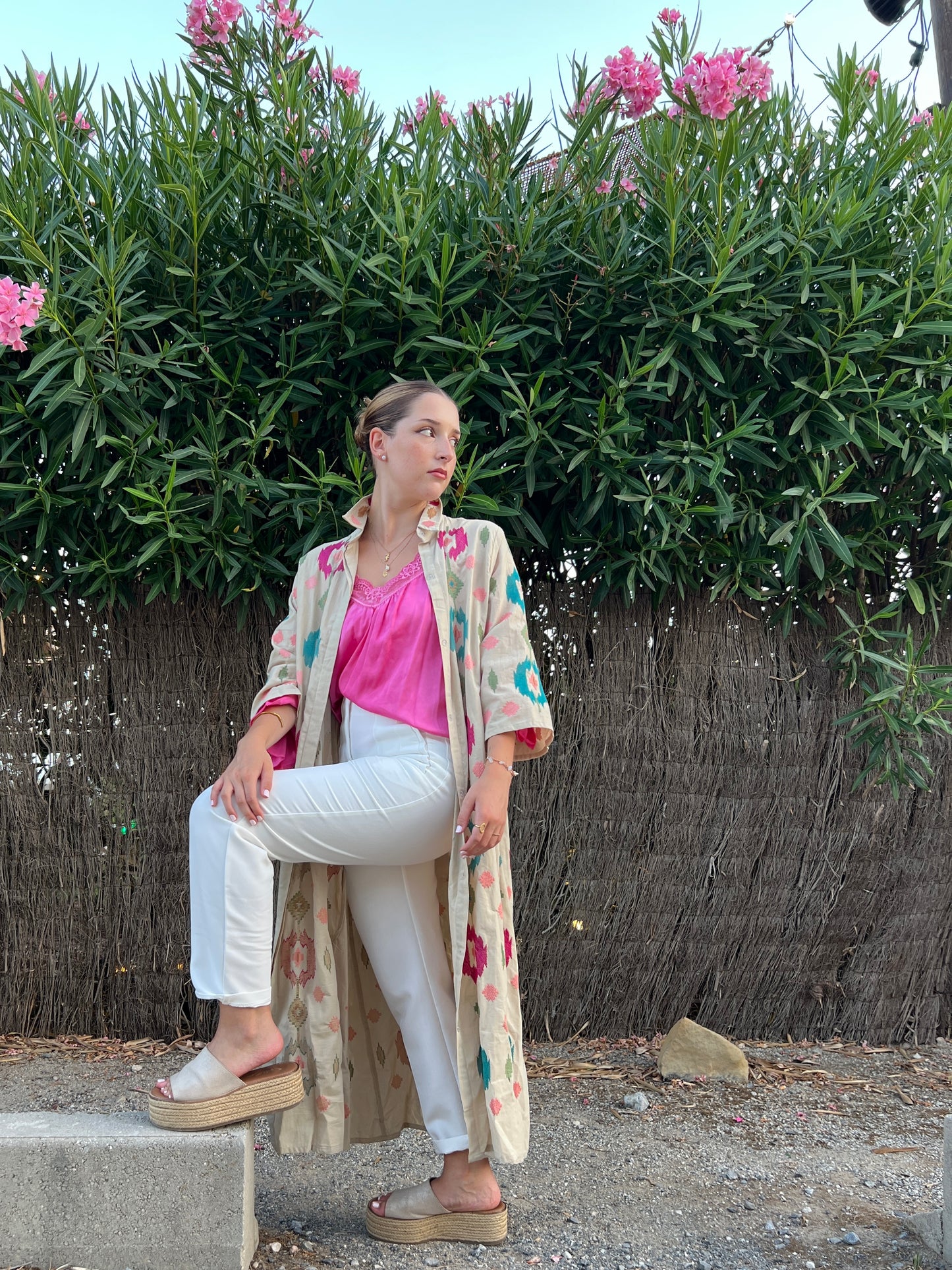 Vestido camisero de algodón bordado Cairo