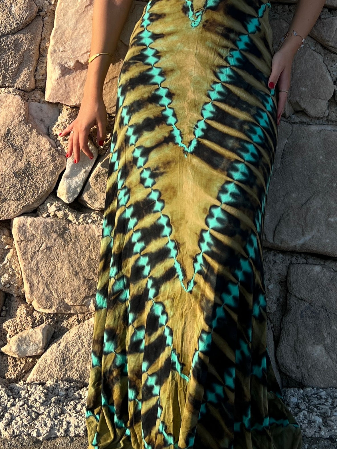 Vestido “Aura Solar” en Spandex Tie-Dy