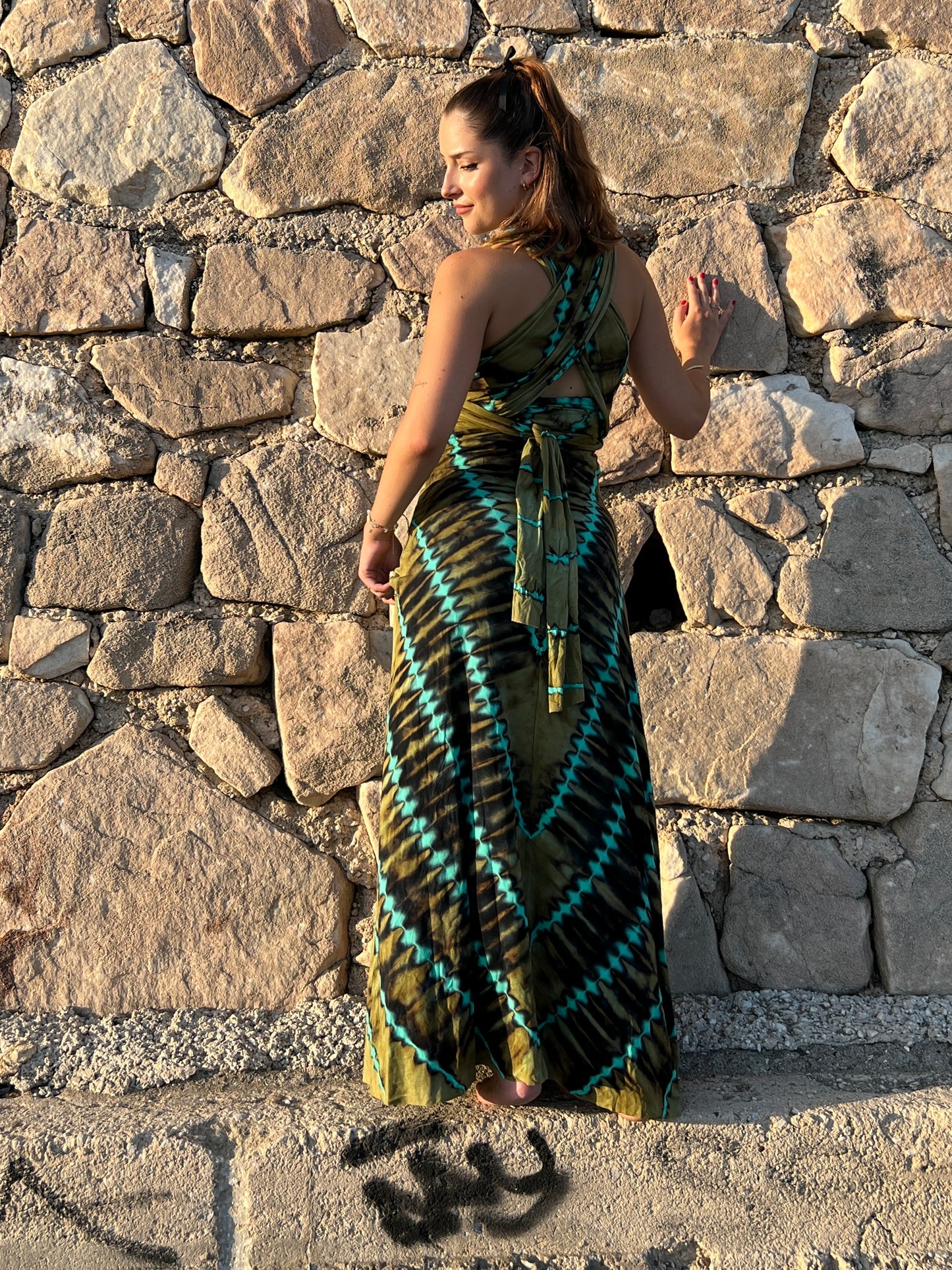 Vestido Multifuncional “Aura Cambiante” — Largo en spandex tie-dye