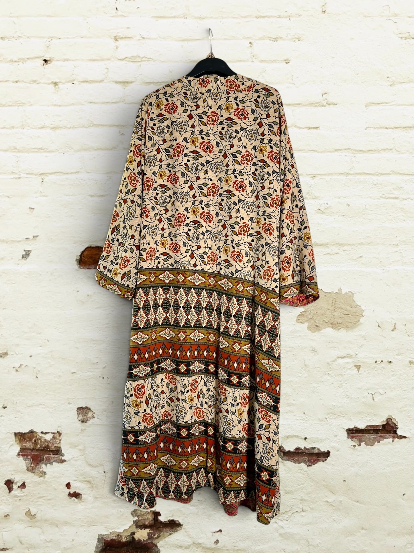 Kimono reversible largo de seda reciclada Atenea