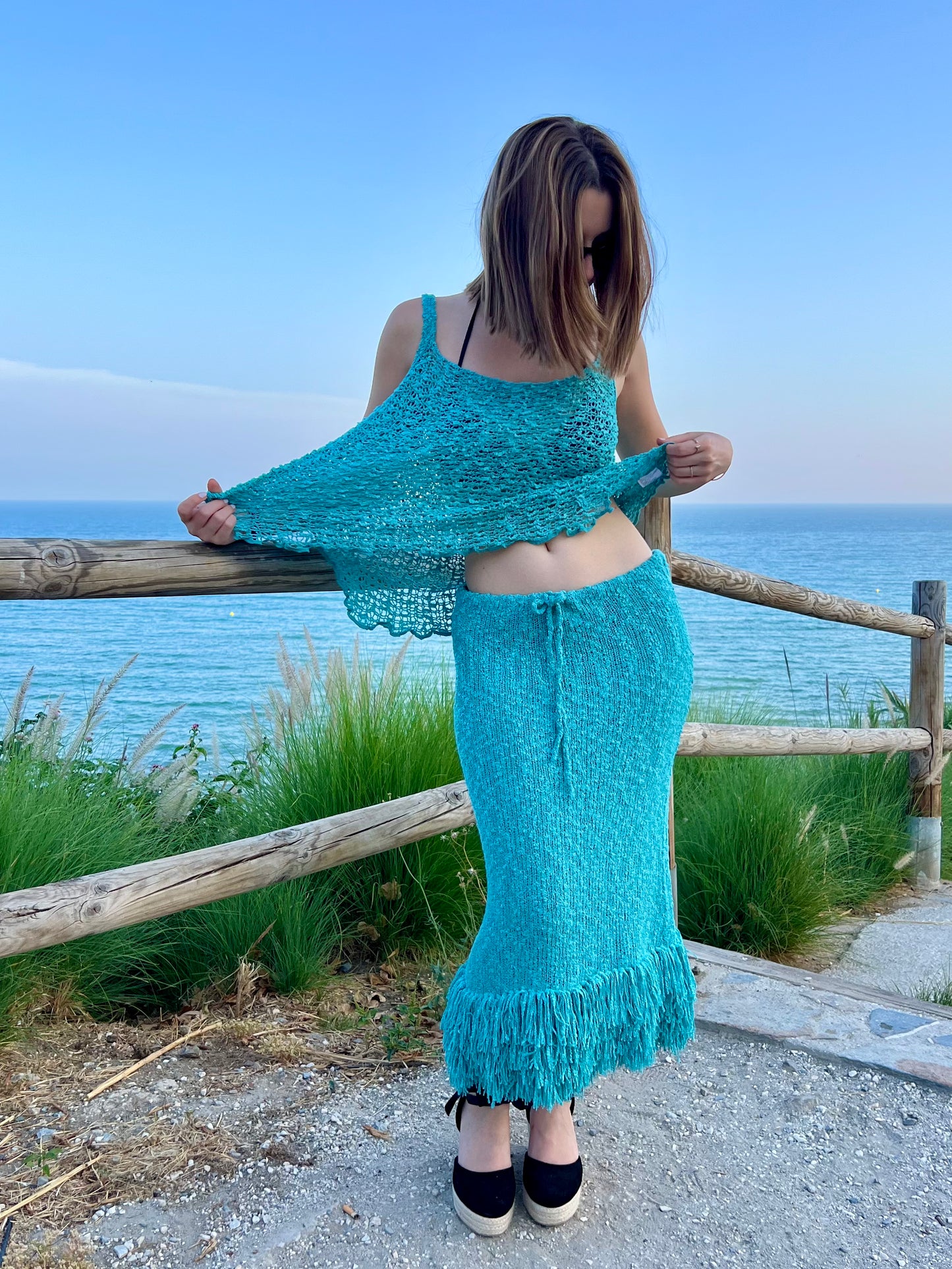 Conjunto Boho Chic con falda versatil.