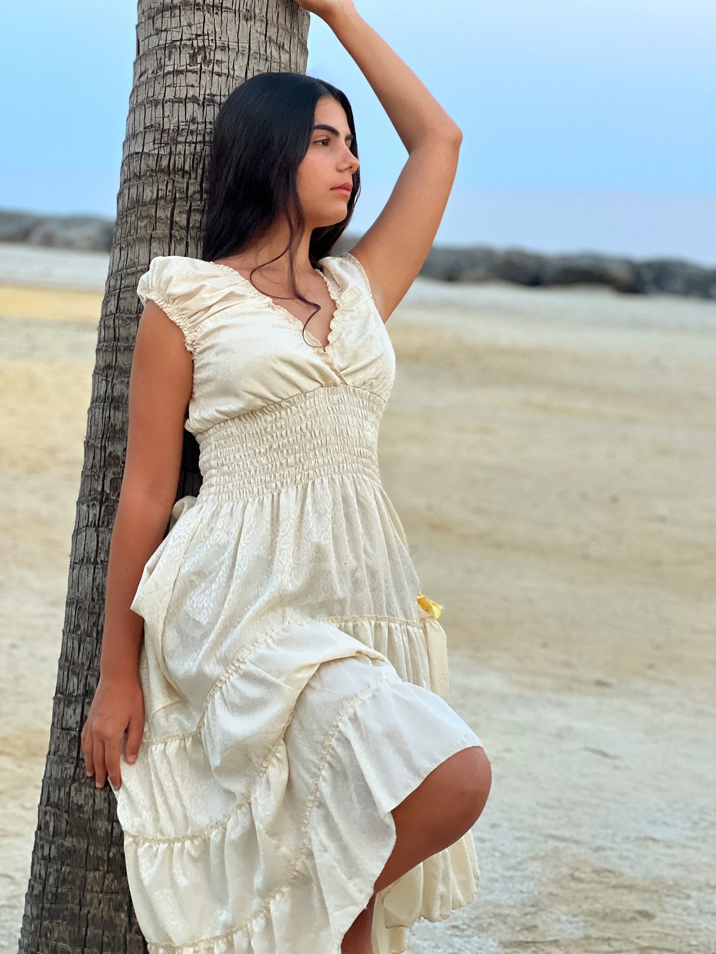 Vestido Bohemio Asimétrico de Seda Fría