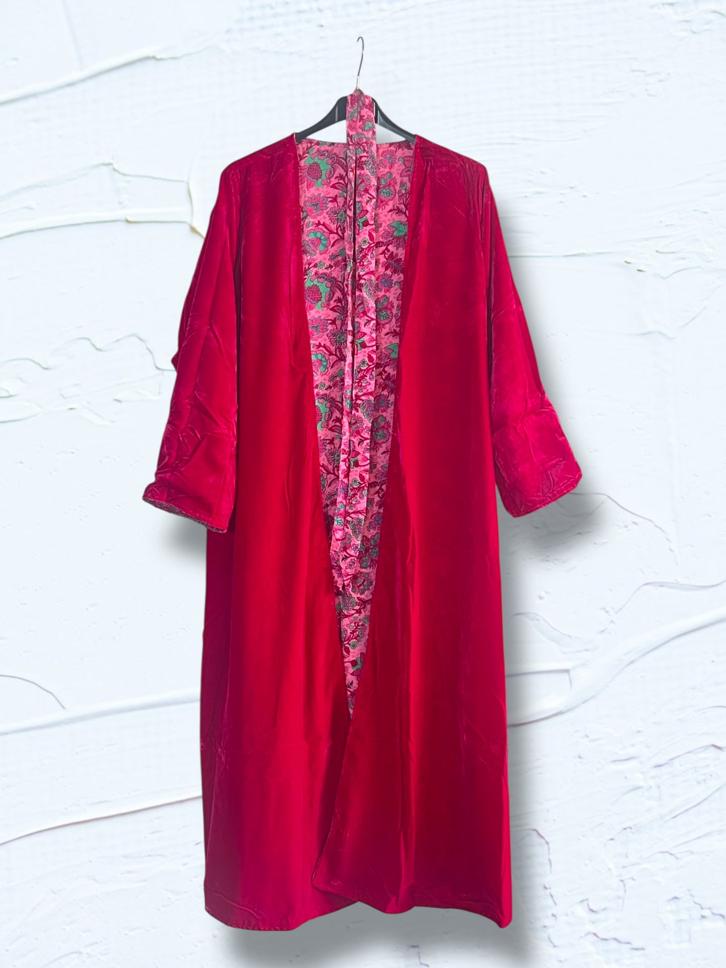 Kimono reversible de tercio pelo fucsia y rosa con seda estampada