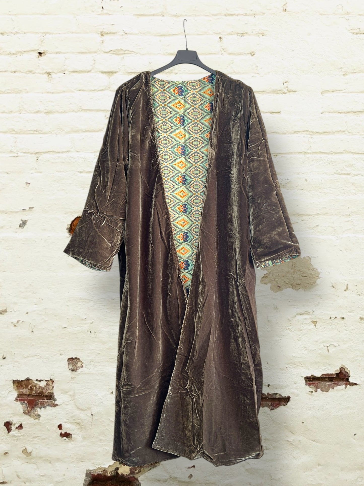 Kimono reversible terciopelo( velvet) Kaki