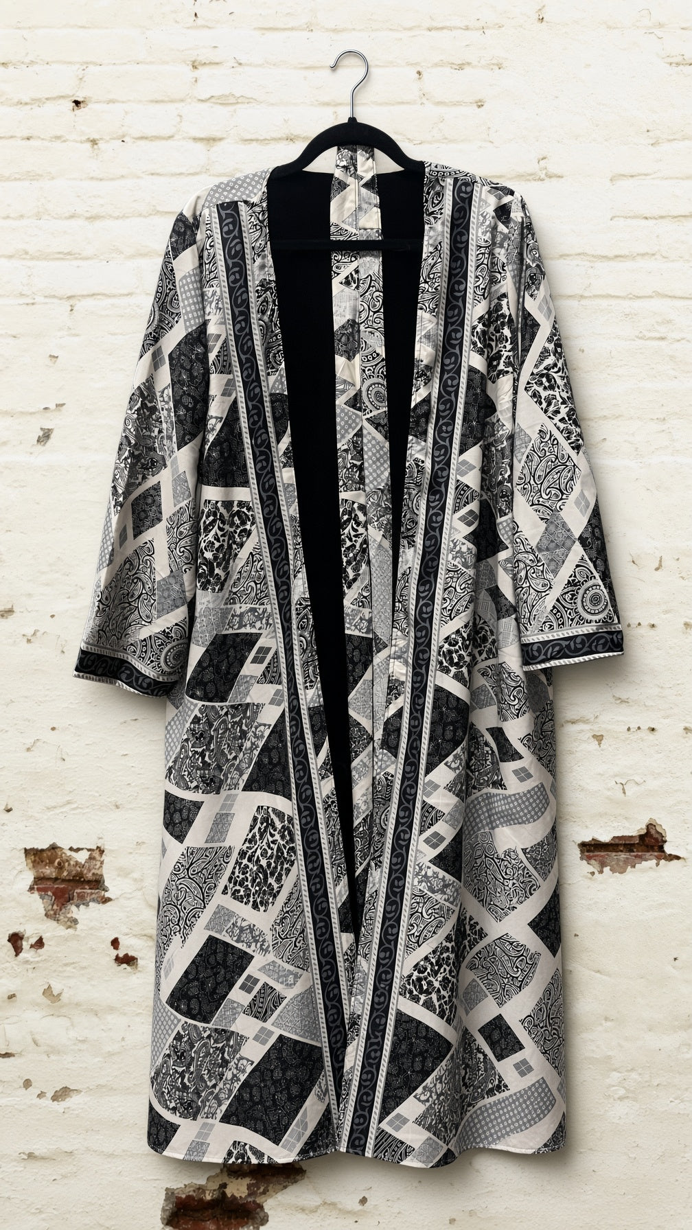 Kimono largo reversible de terciopelo y seda estampada Black & White