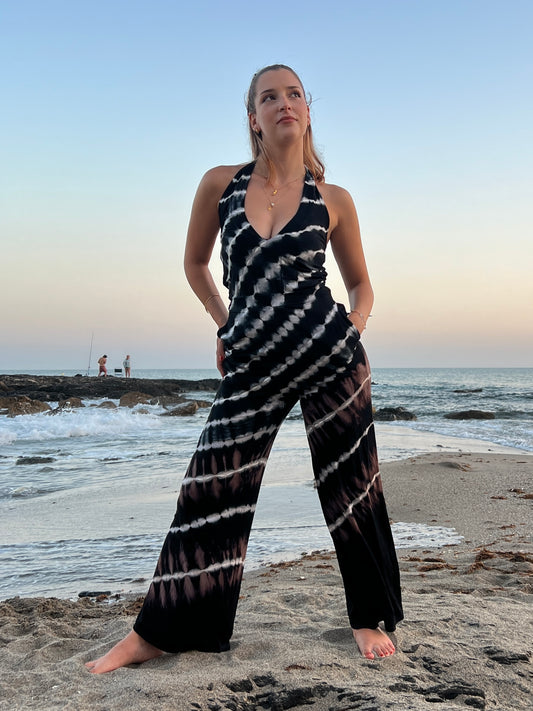 ⚫⚪ Mono “Ritmo Libre” — Largo en spandex teñido a mano en blanco y negro