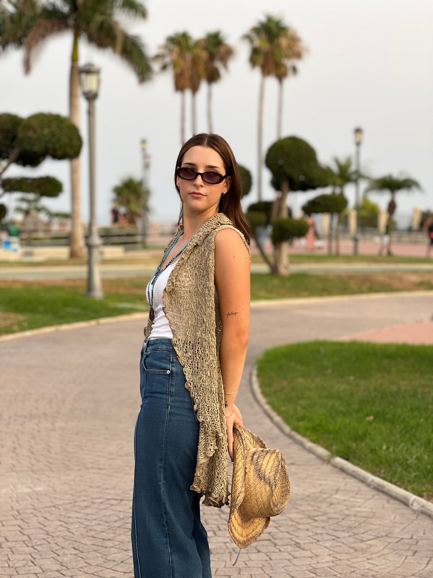 Chaleco circular de punto — el toque bohemio perfecto