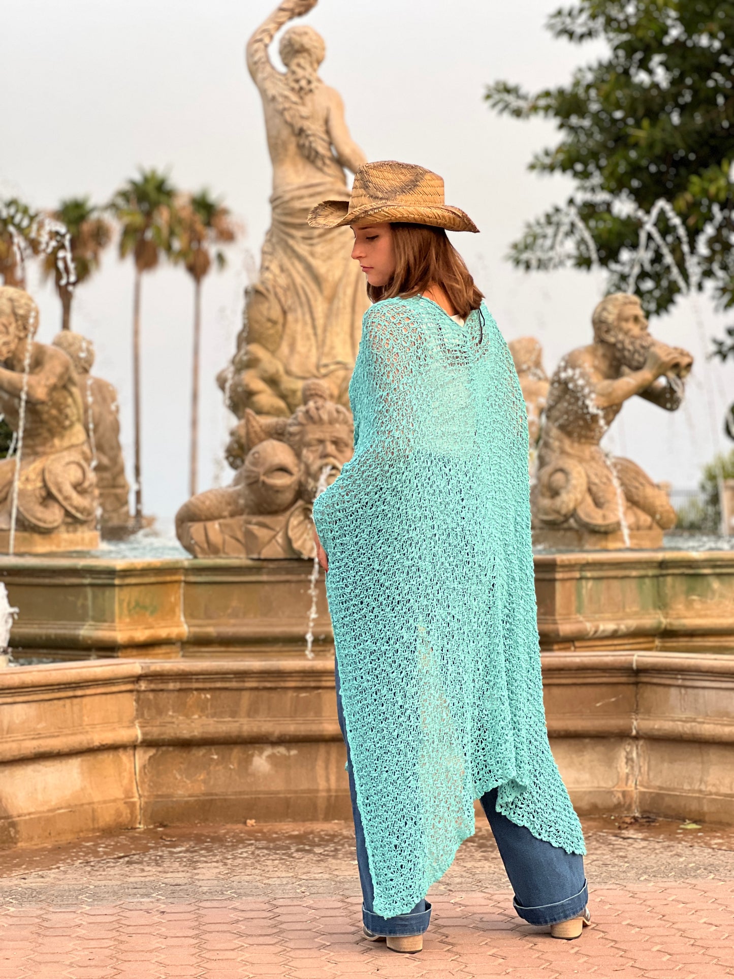 Chal Largo de Punto Artesanal – Hecho a Mano en Indonesia