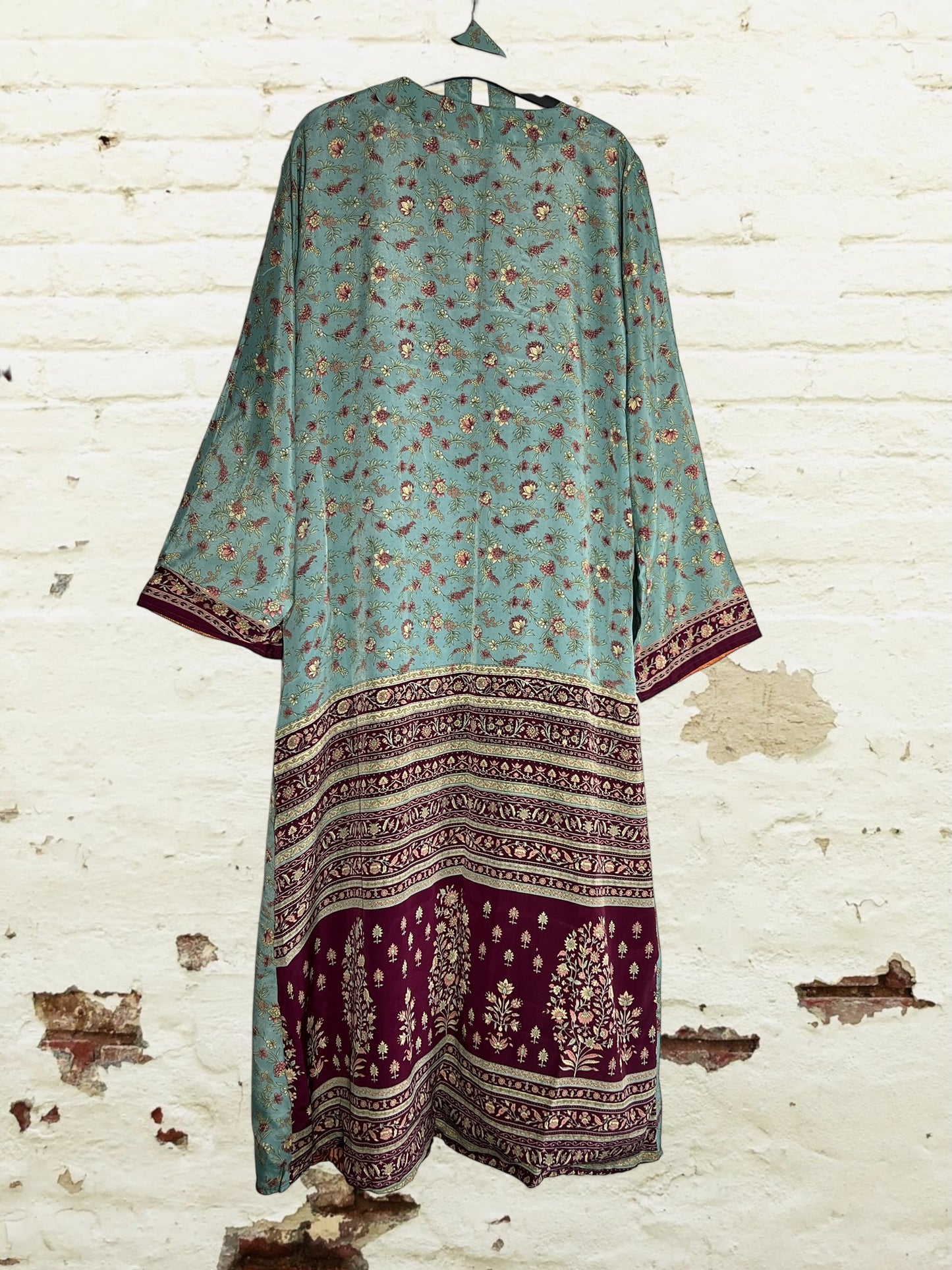 Kimono reversible largo de seda reciclada Cielo