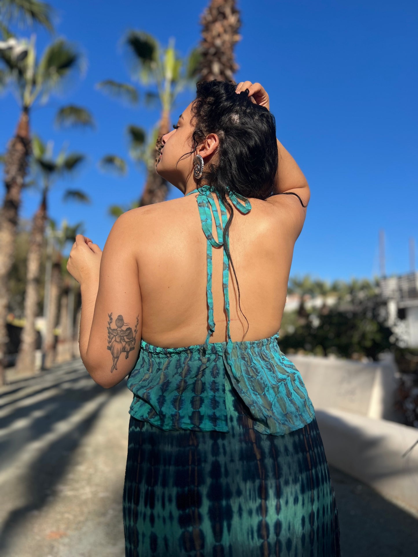 Blusa Halter Tie-Dye de Rayon