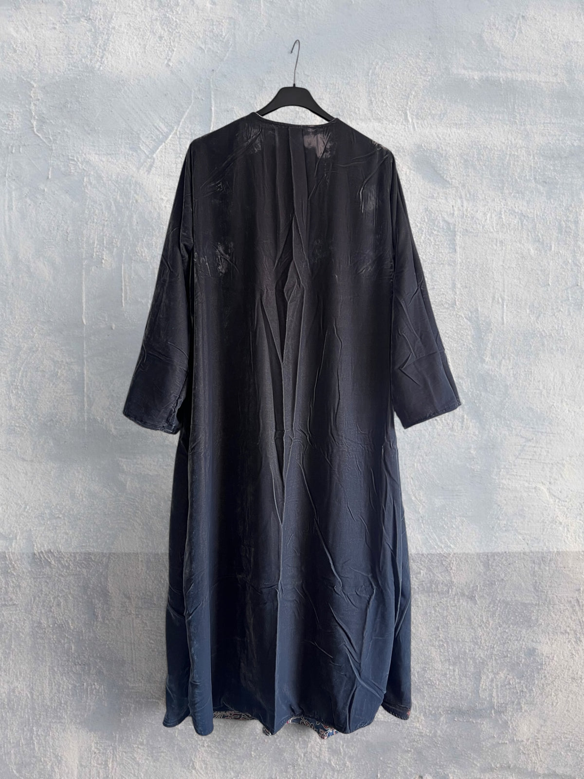 Kimono largo reversible de terciopelo y seda estampada SMOKE