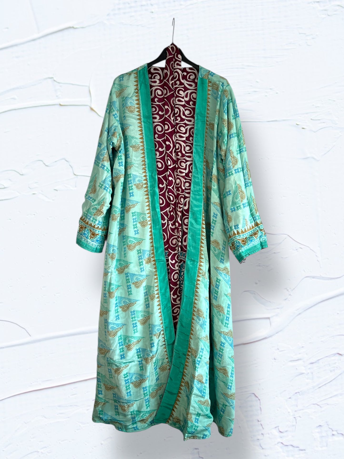 Kimono reversible largo de seda reciclada Guatemala